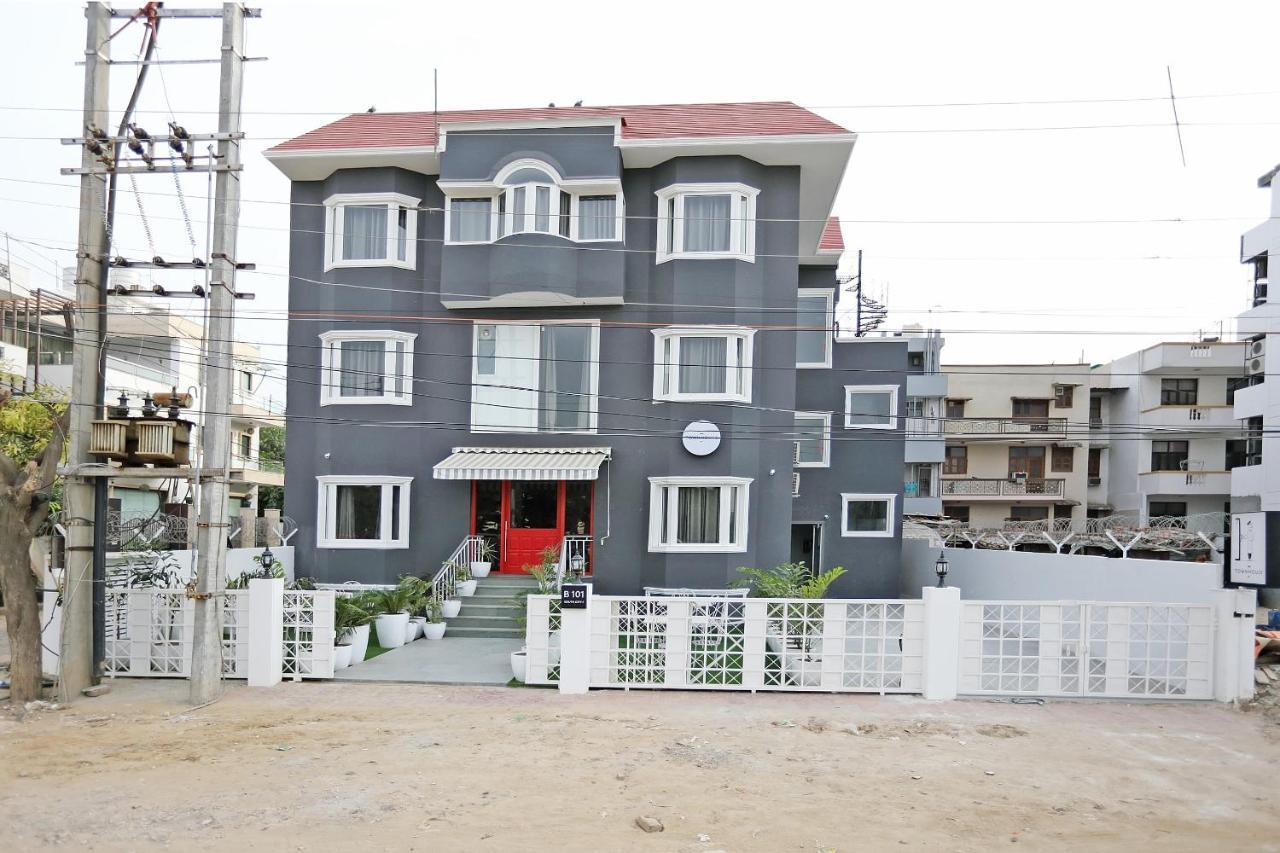 Oyo Townhouse 17 Huda City Center Near Leisure Valley Park Gurgaon Extérieur photo