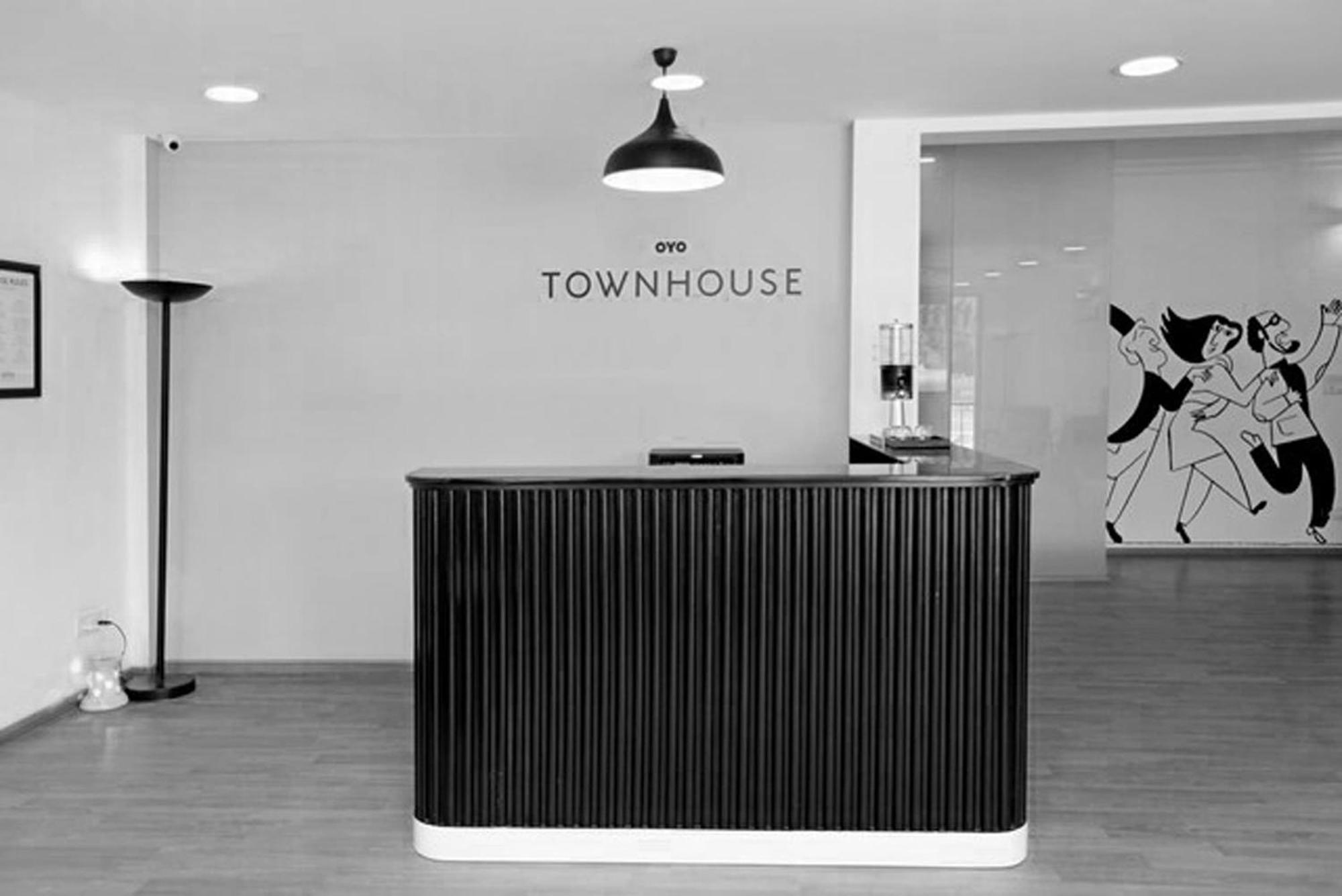 Oyo Townhouse 17 Huda City Center Near Leisure Valley Park Gurgaon Extérieur photo